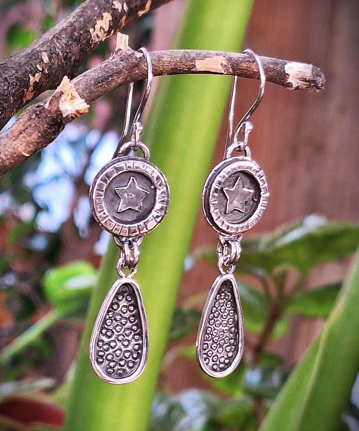 Aros estrellas y gotas con diseño