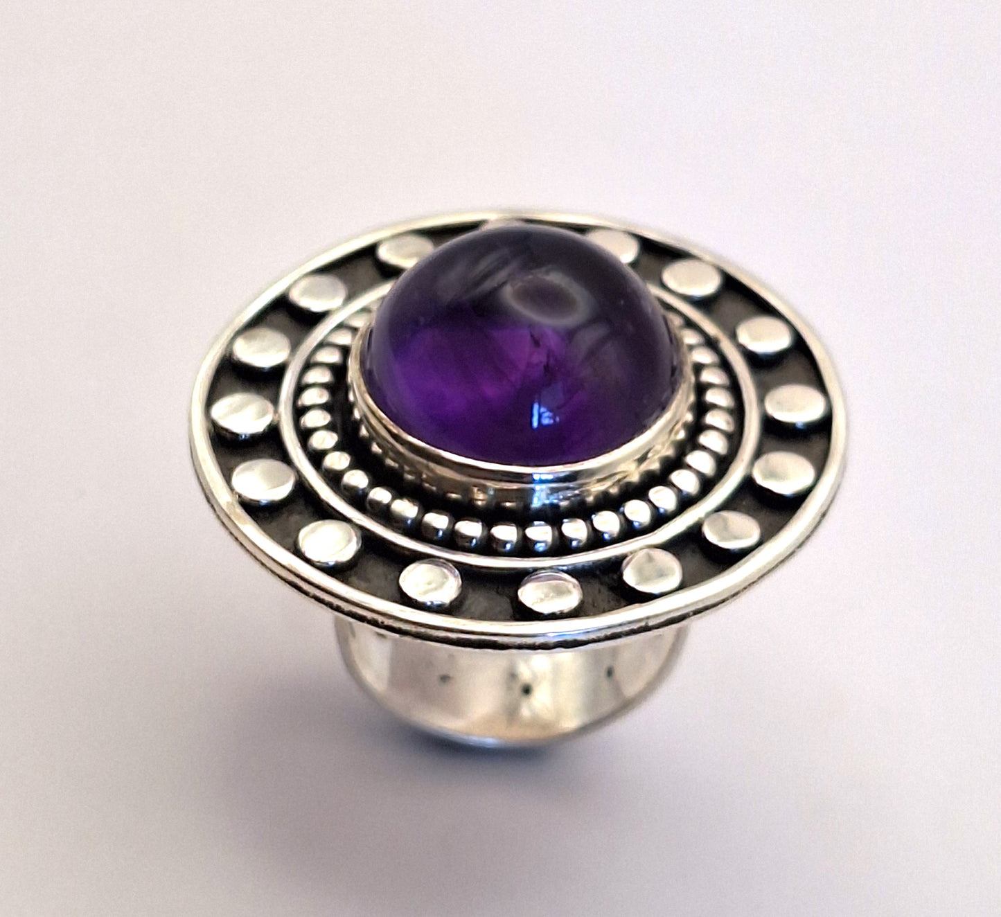 Anillo Amatista pelotitas XL