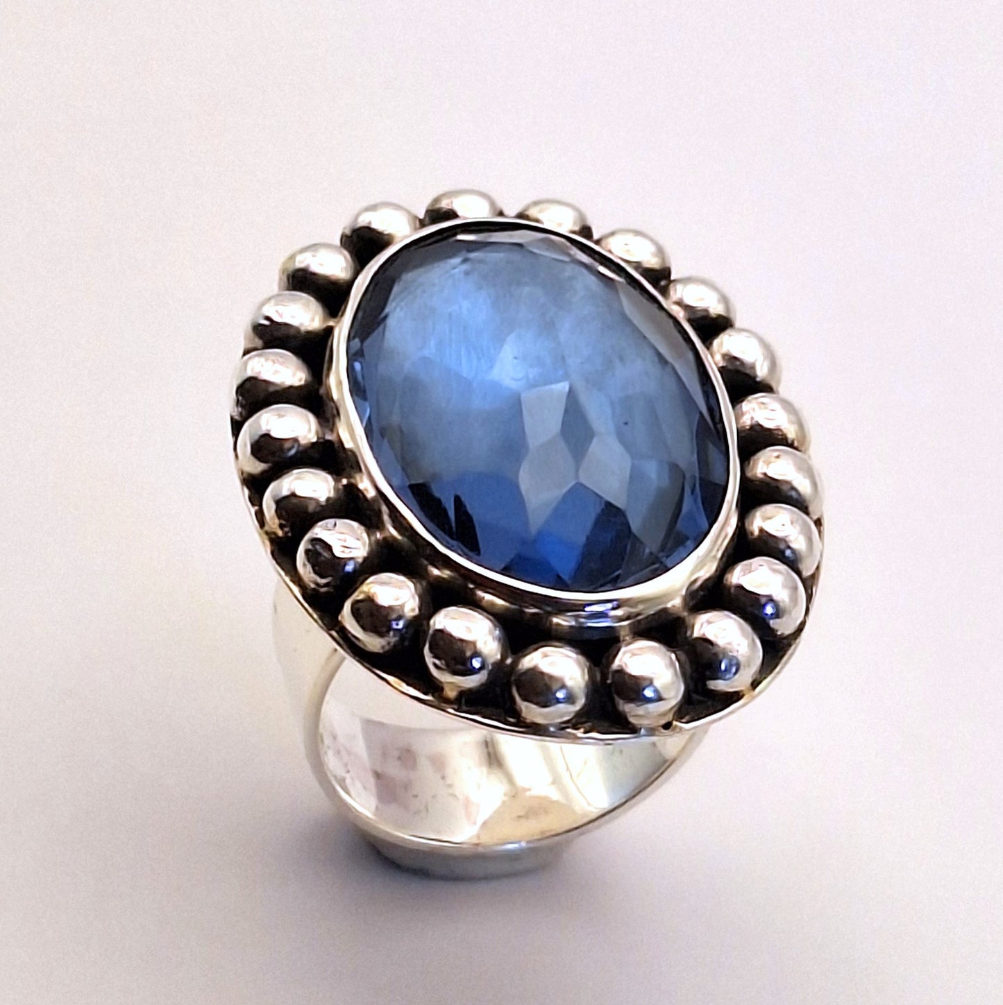 Anillo Cuarzo Hydro pelotitas L