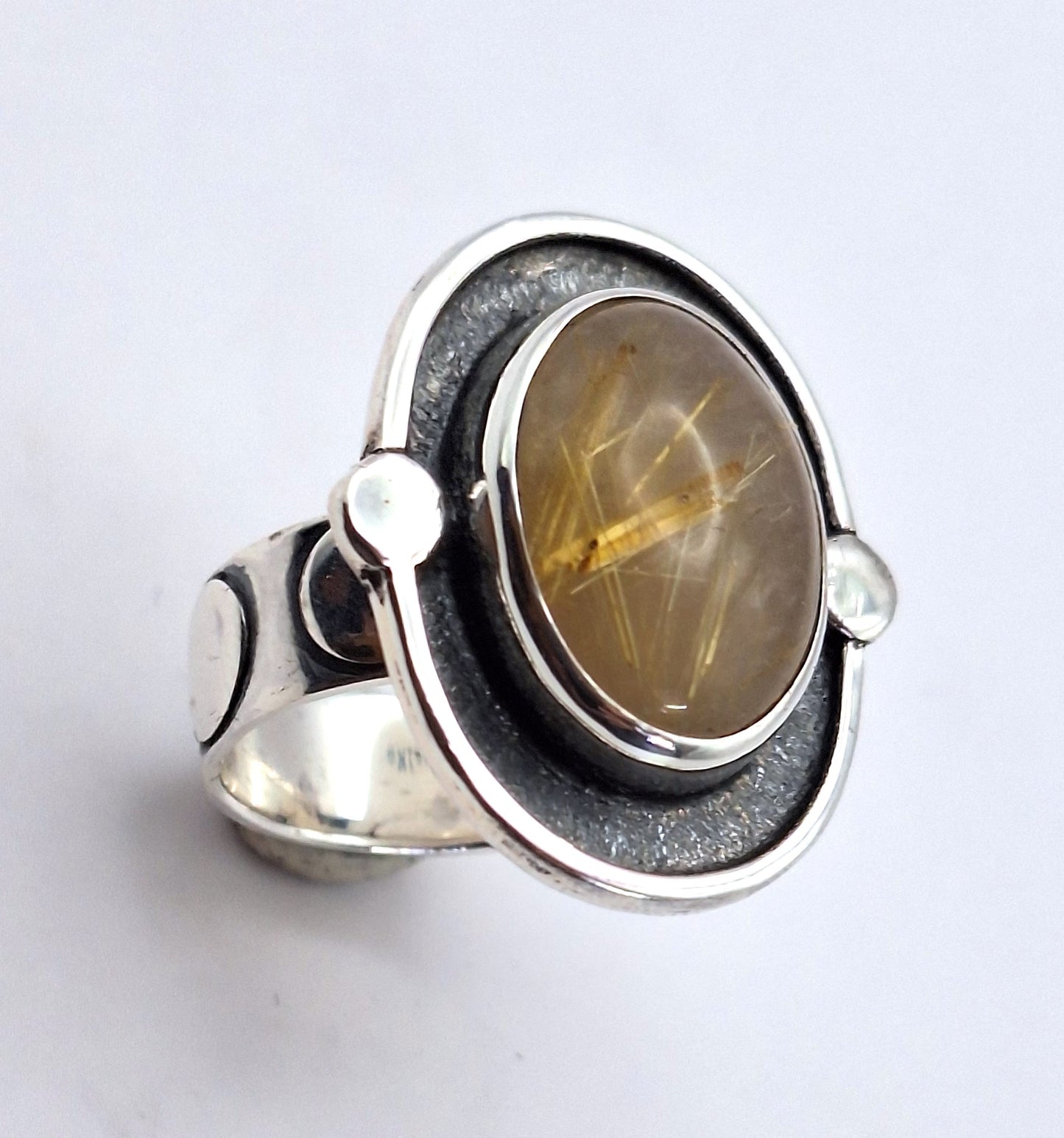 Anillo Cuarzo rutilo dorado envejecido