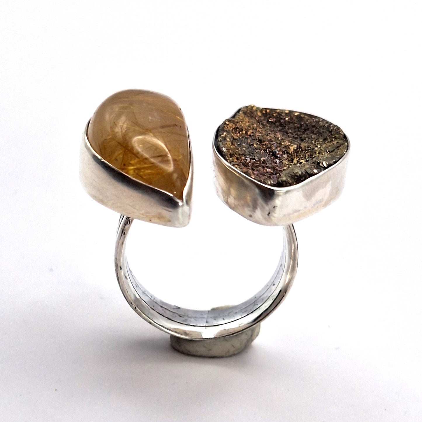 Anillo Cuarzo Rutilo dorado y Pirita abierto doble