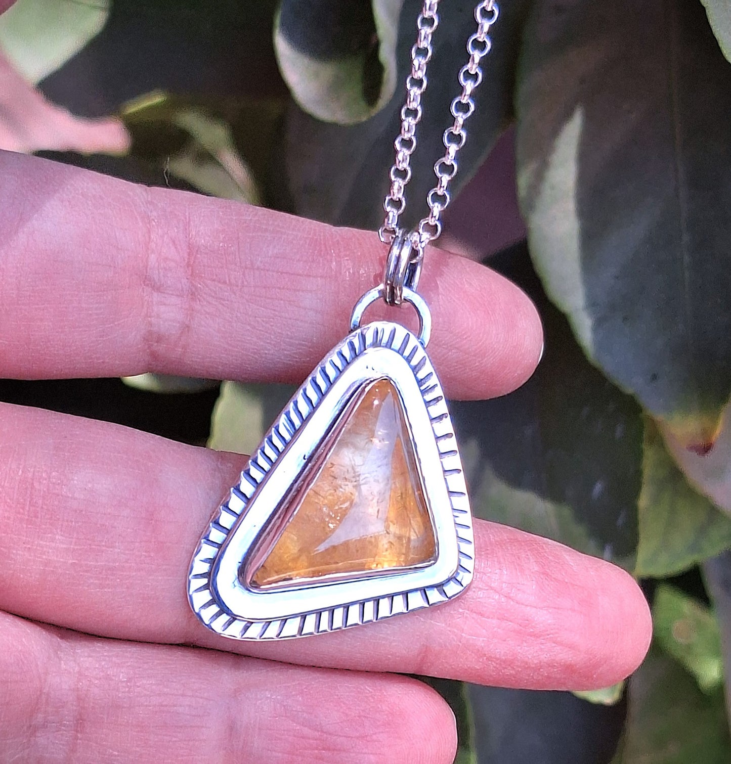Colgante Citrino triangular