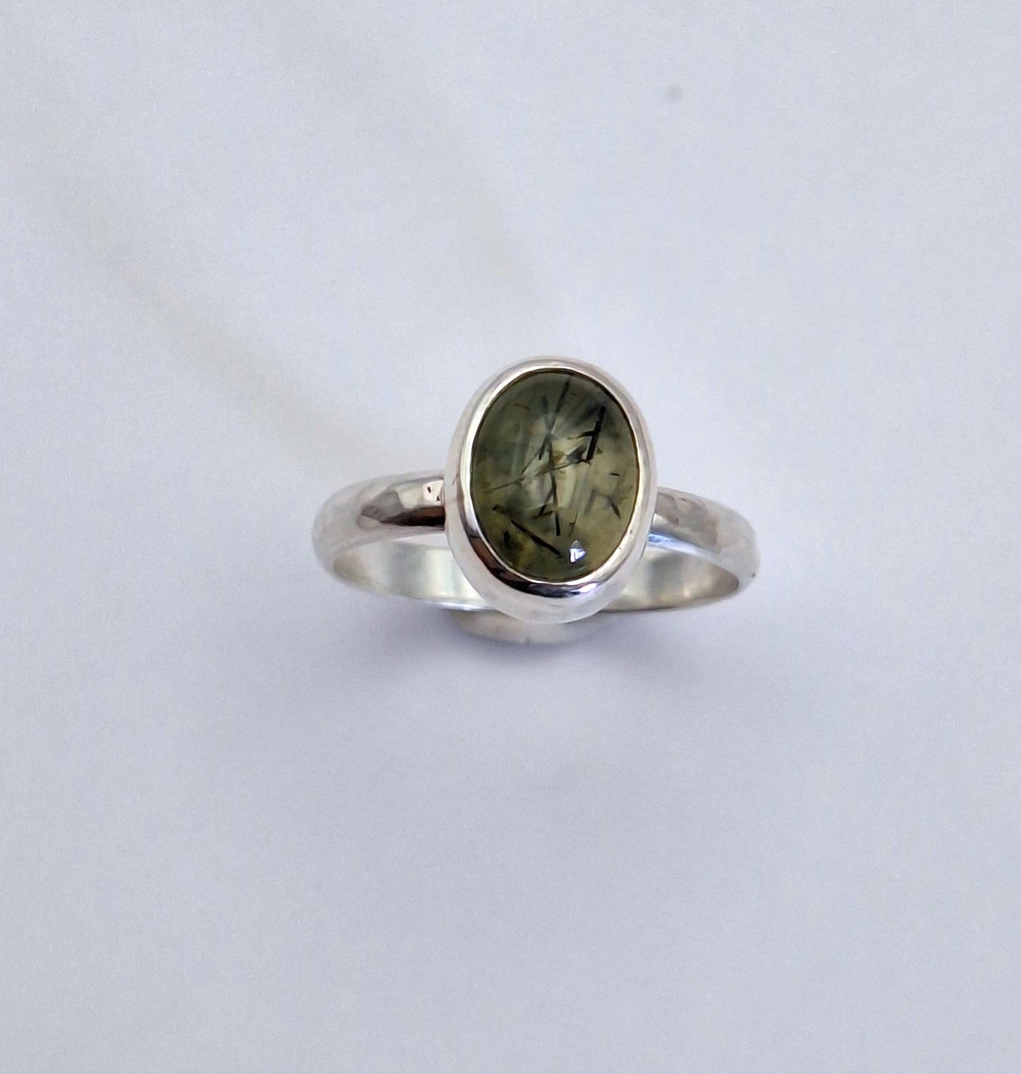 Anillo sortija Prehnita