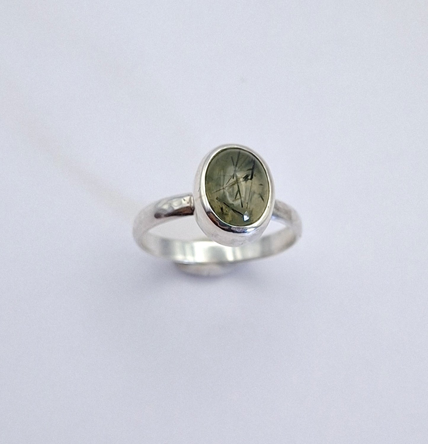 Anillo sortija Prehnita