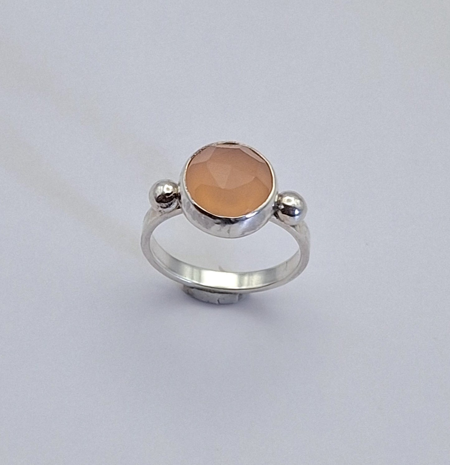 Anillo sortija Calcedonia rosa