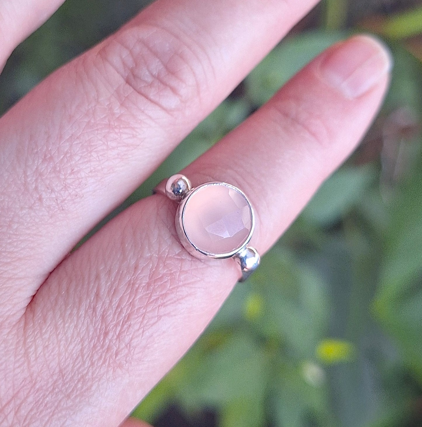 Anillo sortija Calcedonia rosa