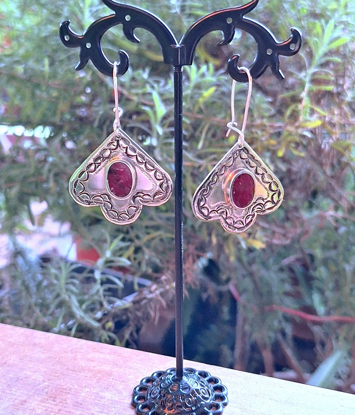 Aros jaspe rojo floral étnico alpaca