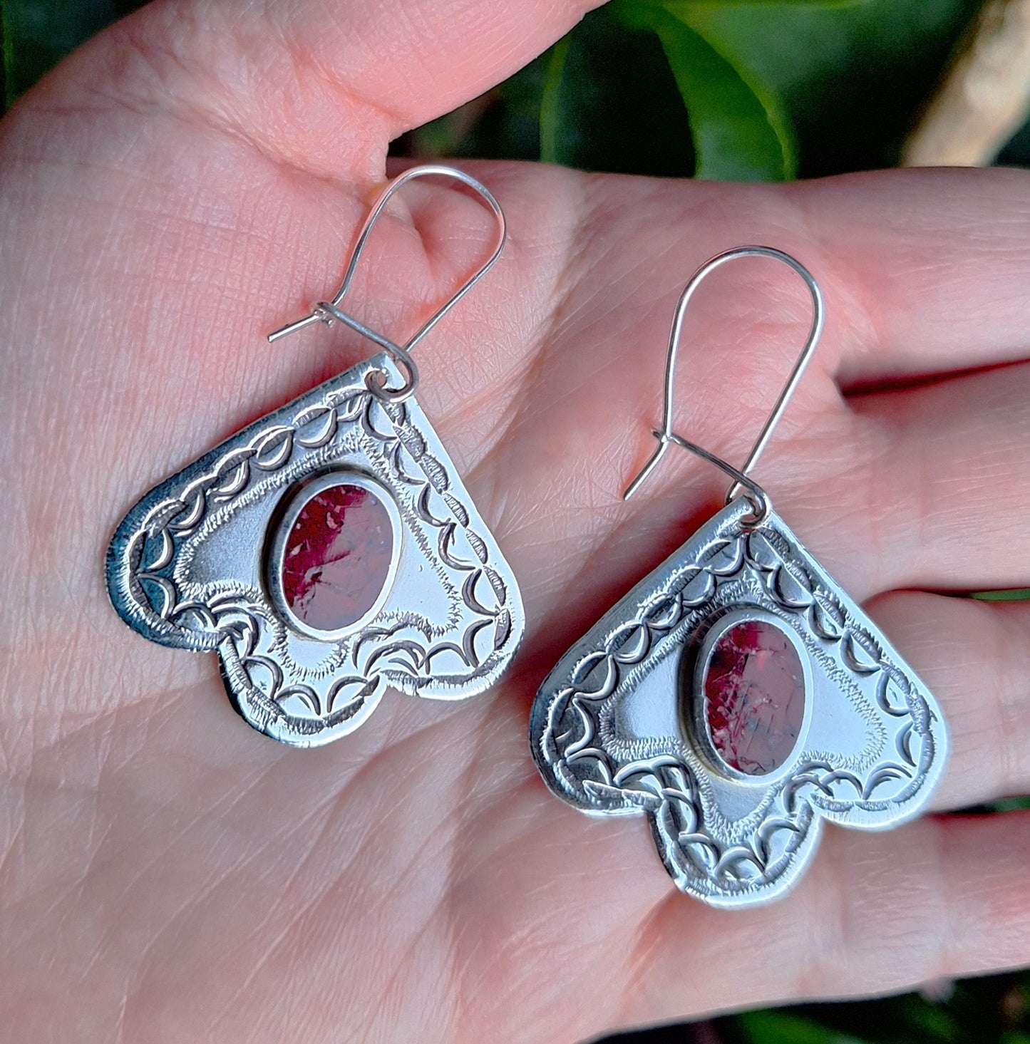 Aros jaspe rojo floral étnico alpaca