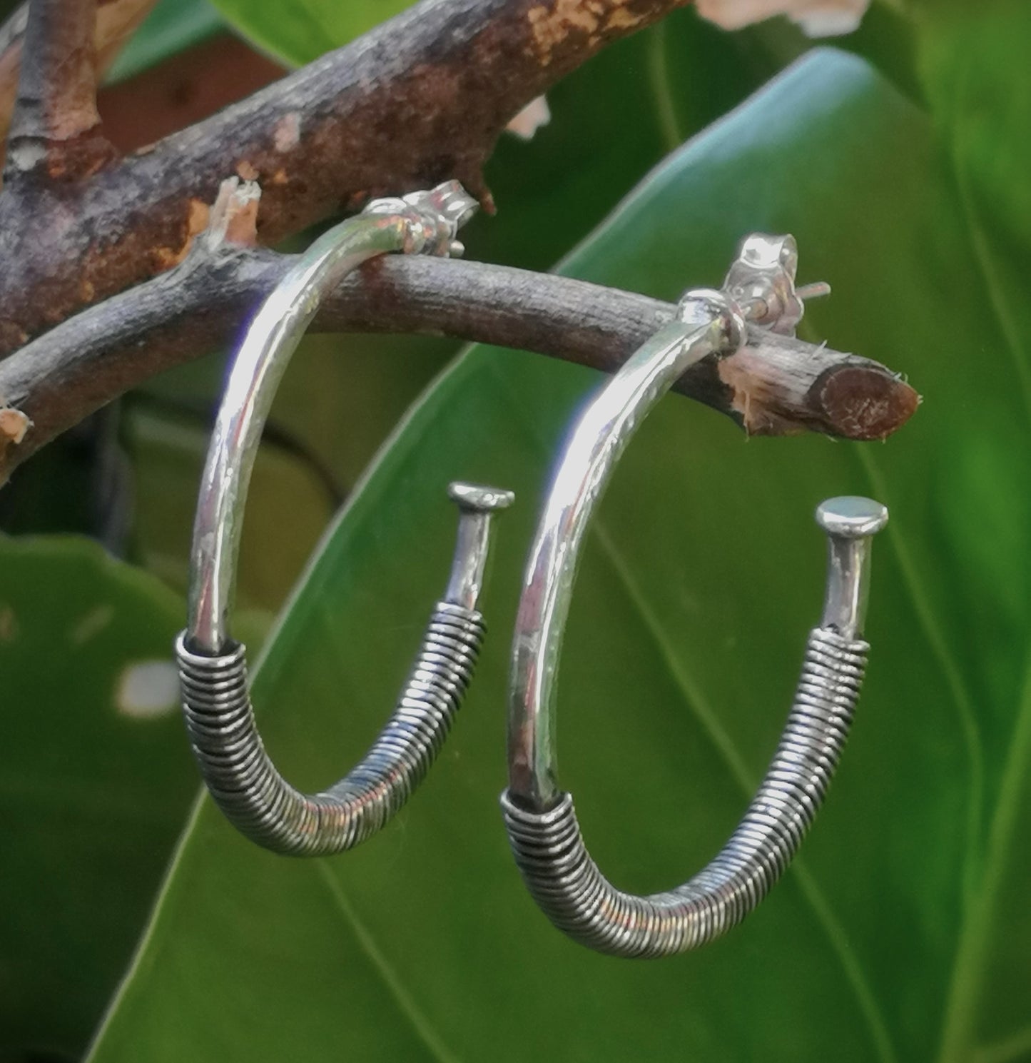 Argollas étnicas envejecidas