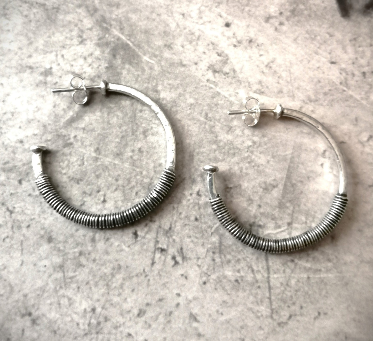 Argollas étnicas envejecidas