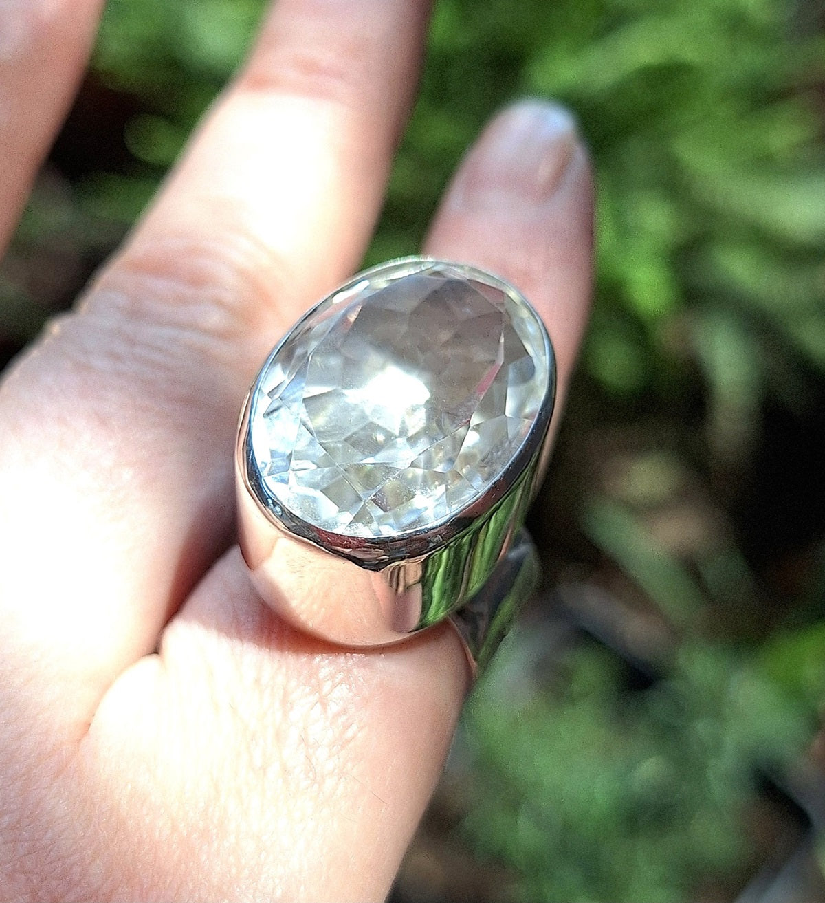 Anillo Cuarzo cristal facetado maxi