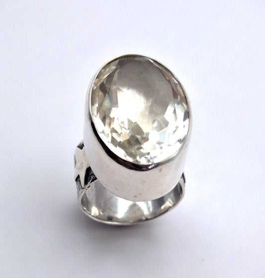 Anillo Cuarzo cristal facetado maxi