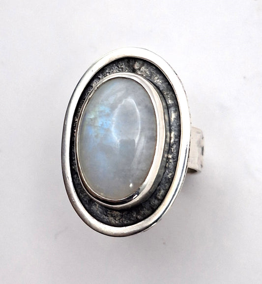 Anillo piedra luna arcoíris envejecido