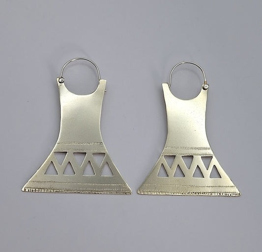 Aros Mapuche trapezoide calados alpaca