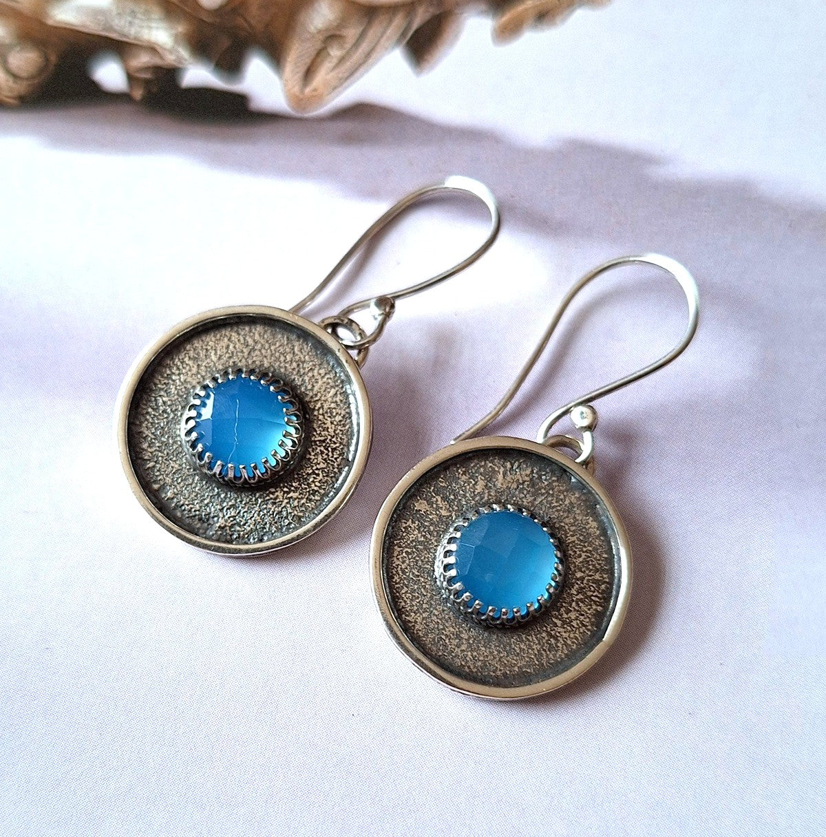 Aros calcedonia azul reticulados