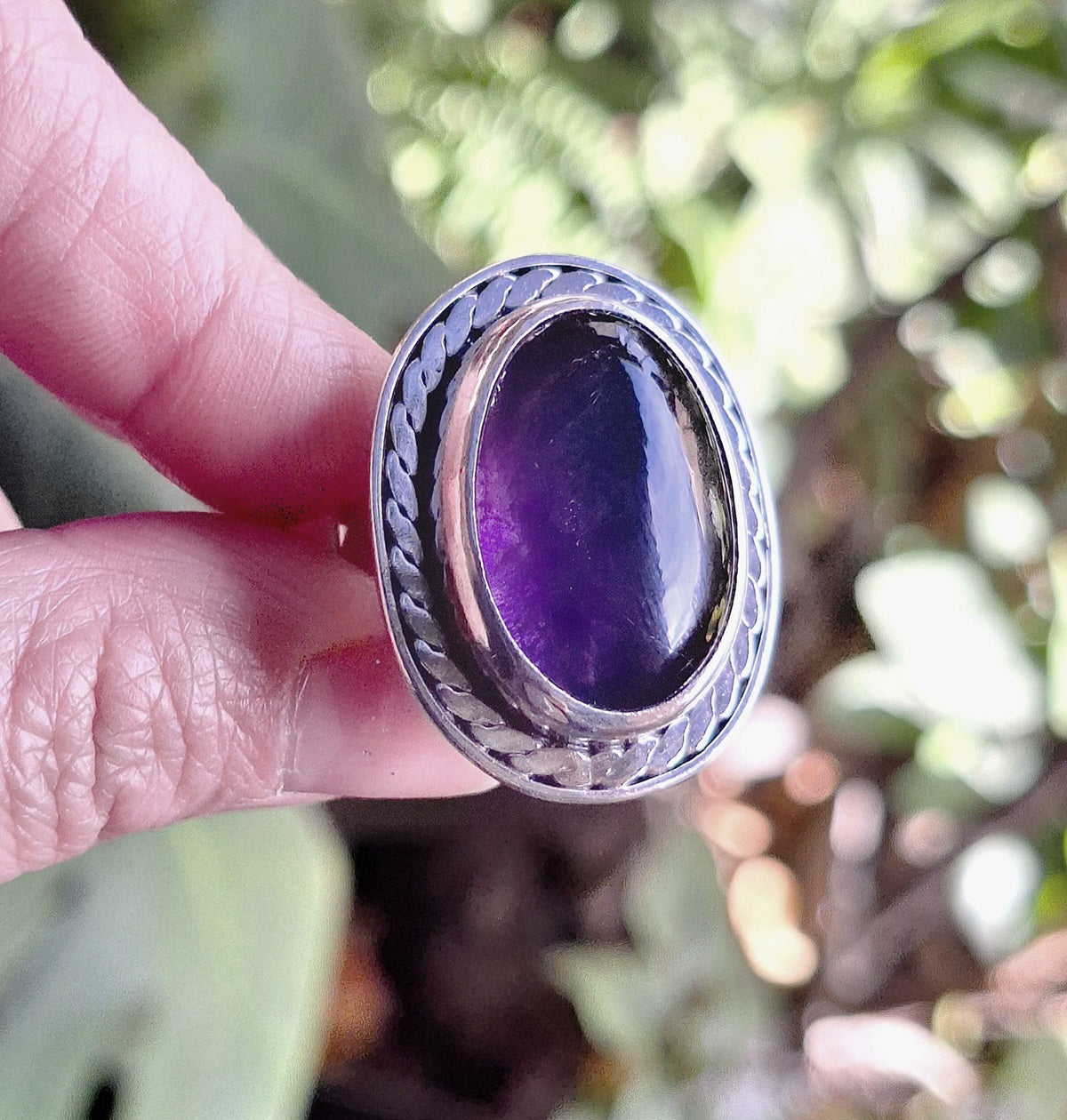 Anillo Amatista borde trenza