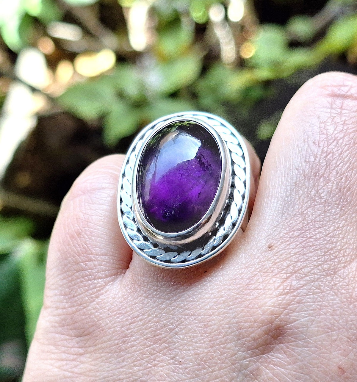 Anillo Amatista borde trenza