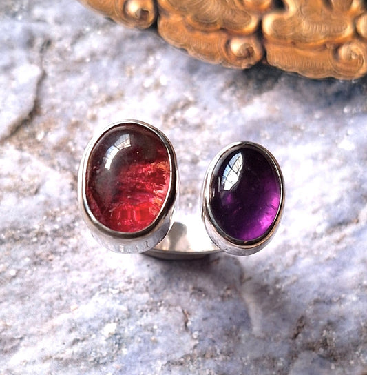 Anillo Amatista y Cuarzo Lodolita abierto