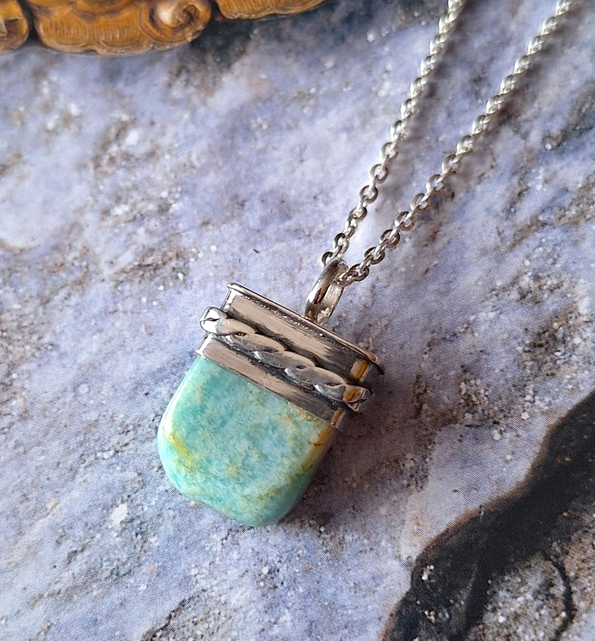 Colgante Amazonita amuleto trenza