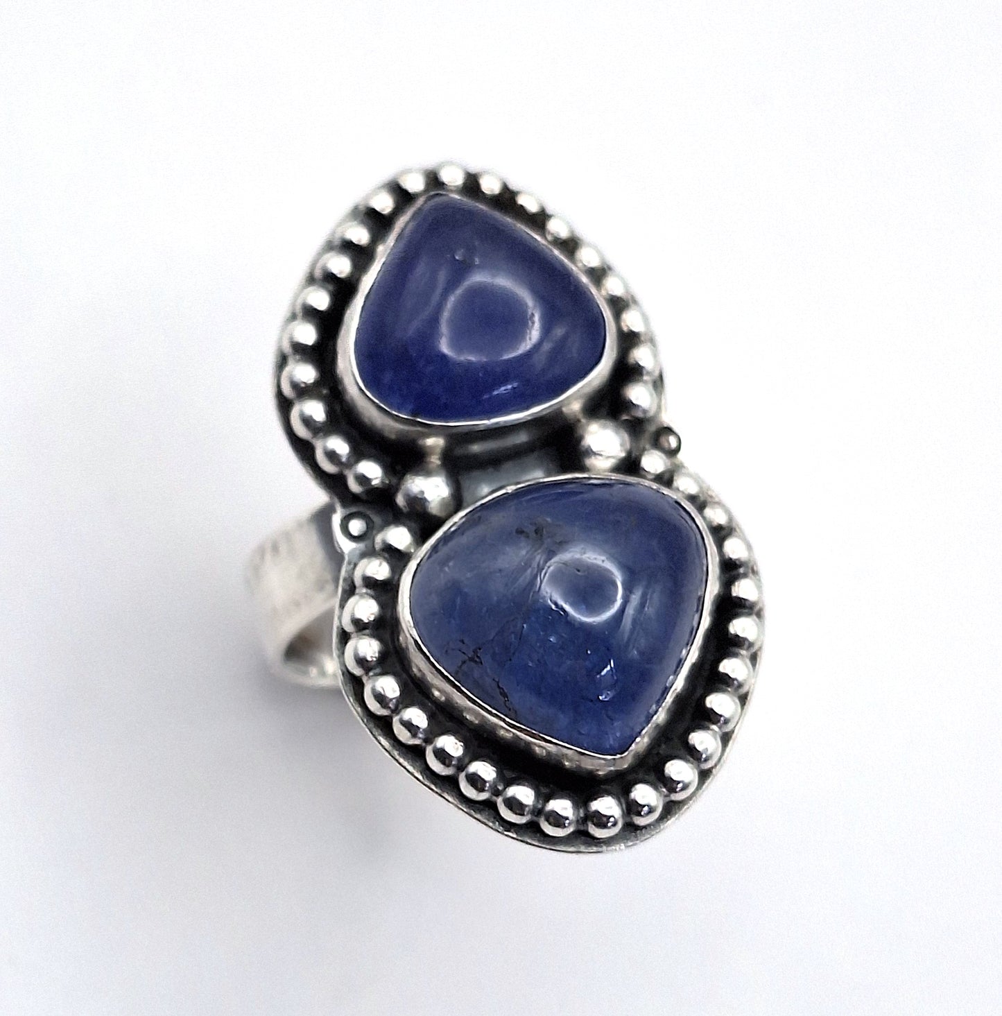 Anillo Tanzanita doble pelotitas