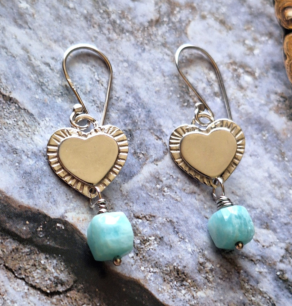 Aros Amazonita corazones