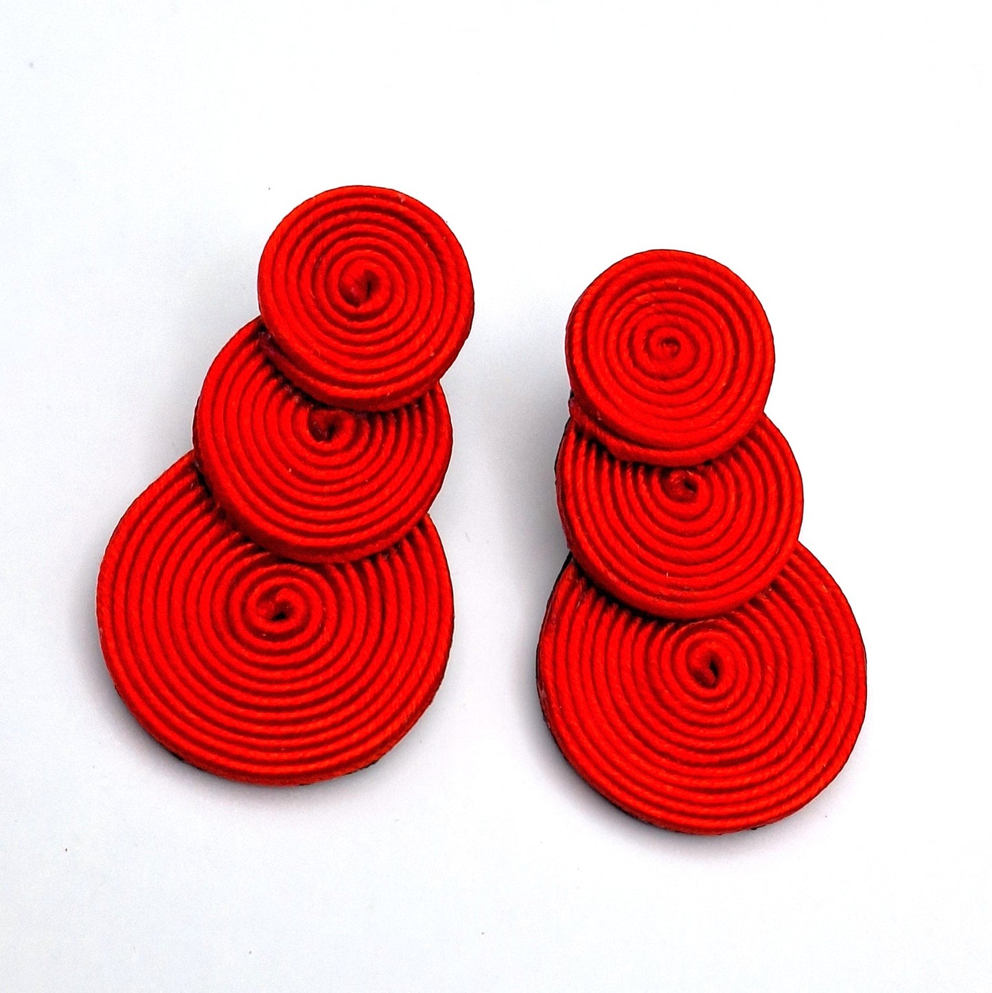 Aros Soutache círculos rojos