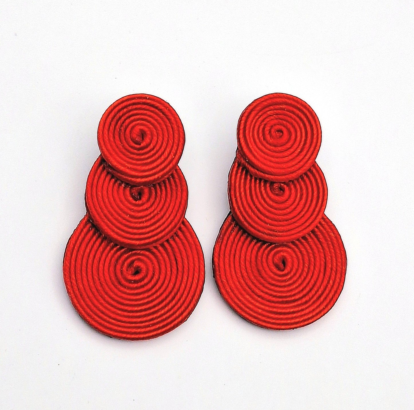 Aros Soutache círculos rojos