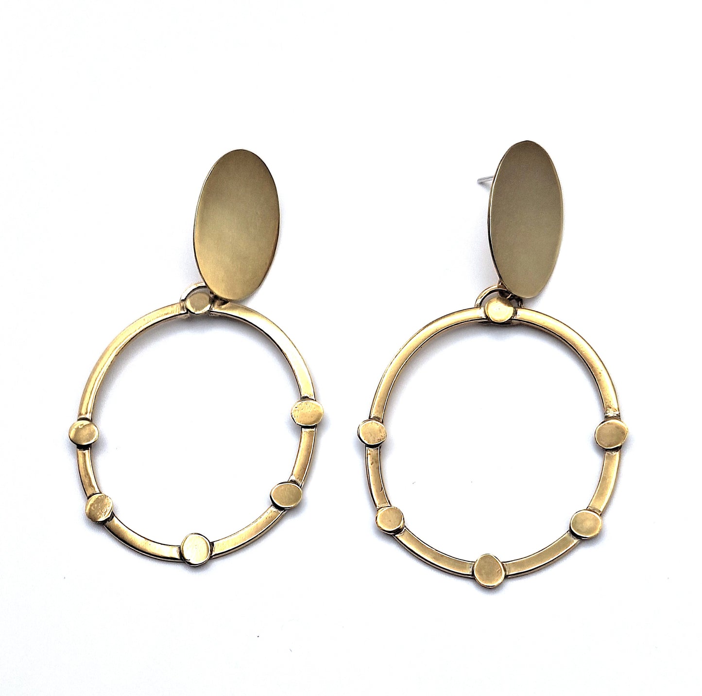 Aros étnicos círculos con tachas Bronce