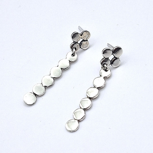 Aros flor tachas largos