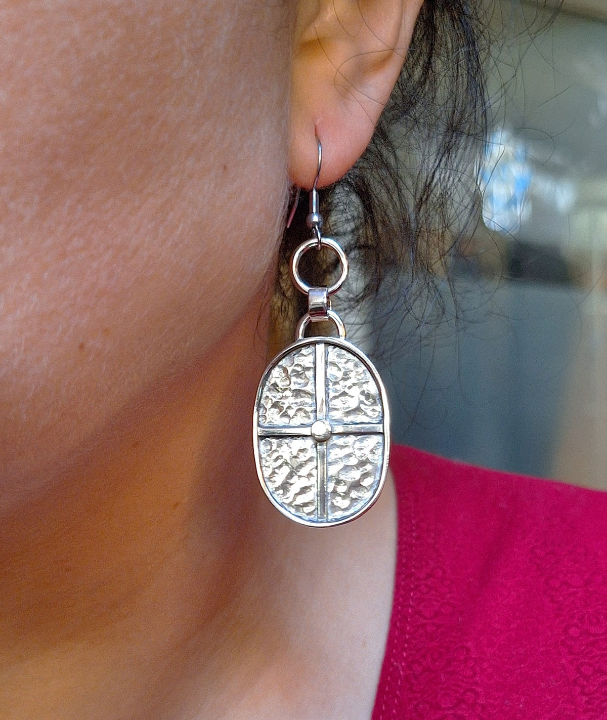Aros étnicos escudo nórdico Alpaca